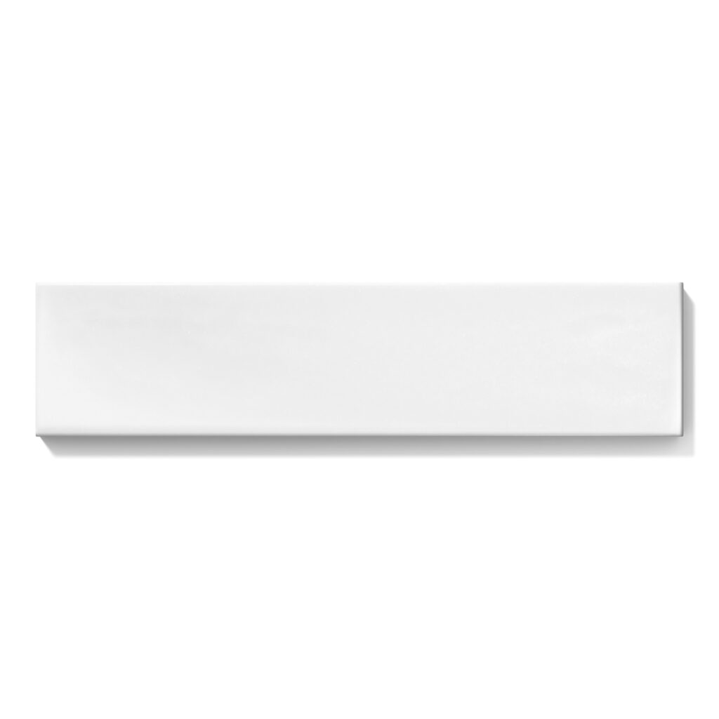 Fliese BRICK in der Farbe Weiß-matt. Das Bild zeigt eine einzelne BRICK-Fliese in einem weiß-matten Farbton. Die Datei ist ein Foto im JPEG-Format.