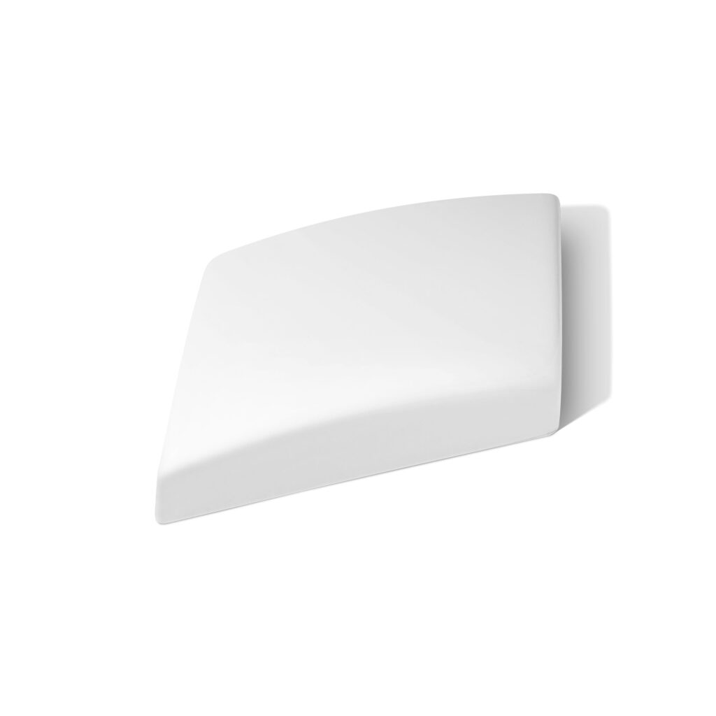 Fliese LIMMAT in der Farbe Weiß-matt. Das Bild zeigt eine einzelne LIMMAT-Fliese in einem weiß-matten Farbton. Die Datei ist ein Foto im JPEG-Format.